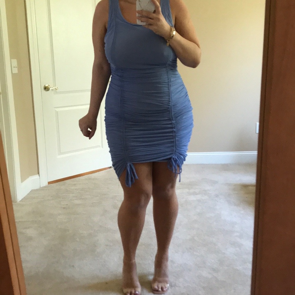 FASHION NOVA Plus Ruched Dress - Picture 4 of 5